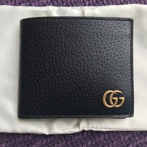 Gucci men's "double G" wallet